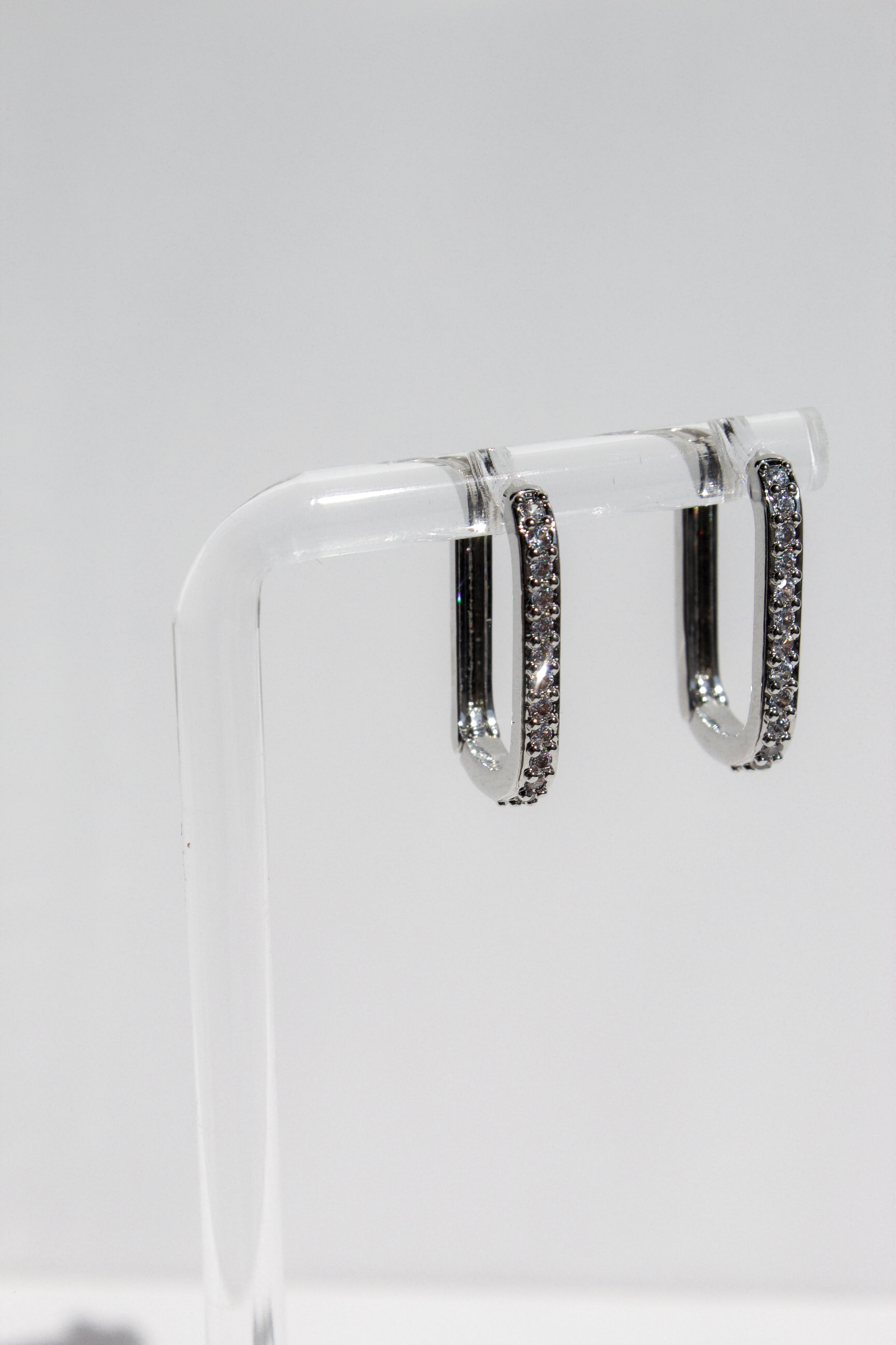 Illume Edge Hoops