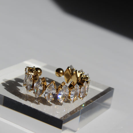 Dew Drop Classic Ring